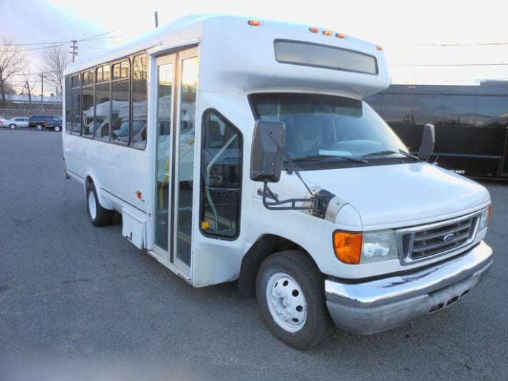 38 passenger mini bus rental